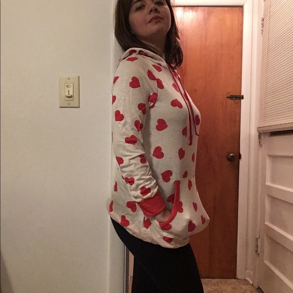 * New Hearts Hoodie - Picture 8 of 12